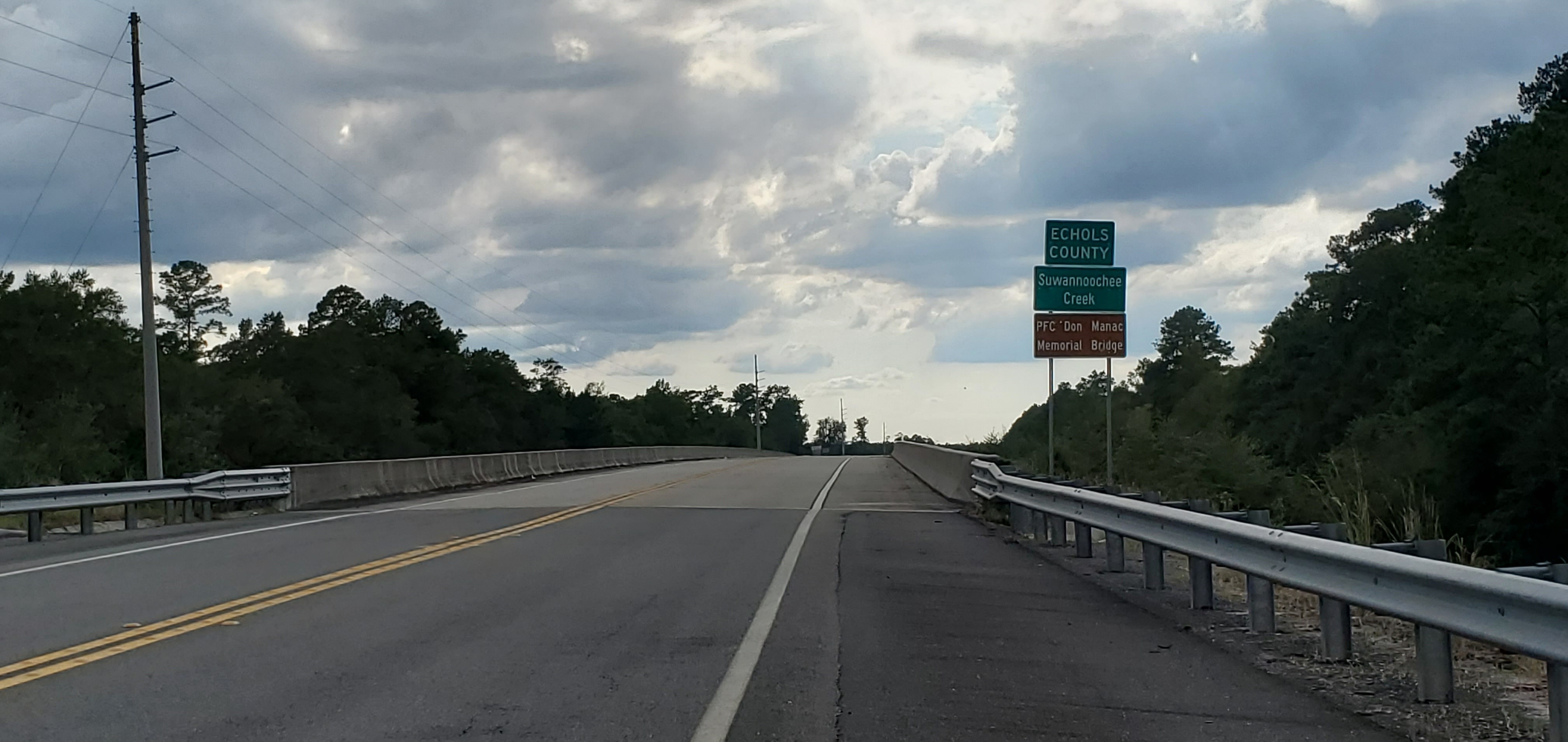 Echols County, Suwannoochee Creek, PFC Don Manac Memorial Bridge, GA 94, westbound, 16:53:06, 30.6831734, -82.5826713