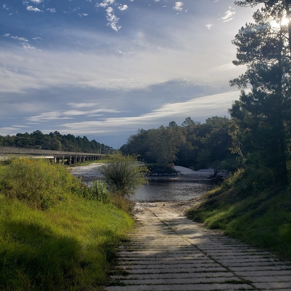 [Lakeland Boat Ramp, Alapaha River @ GA 122 2022-09-29]