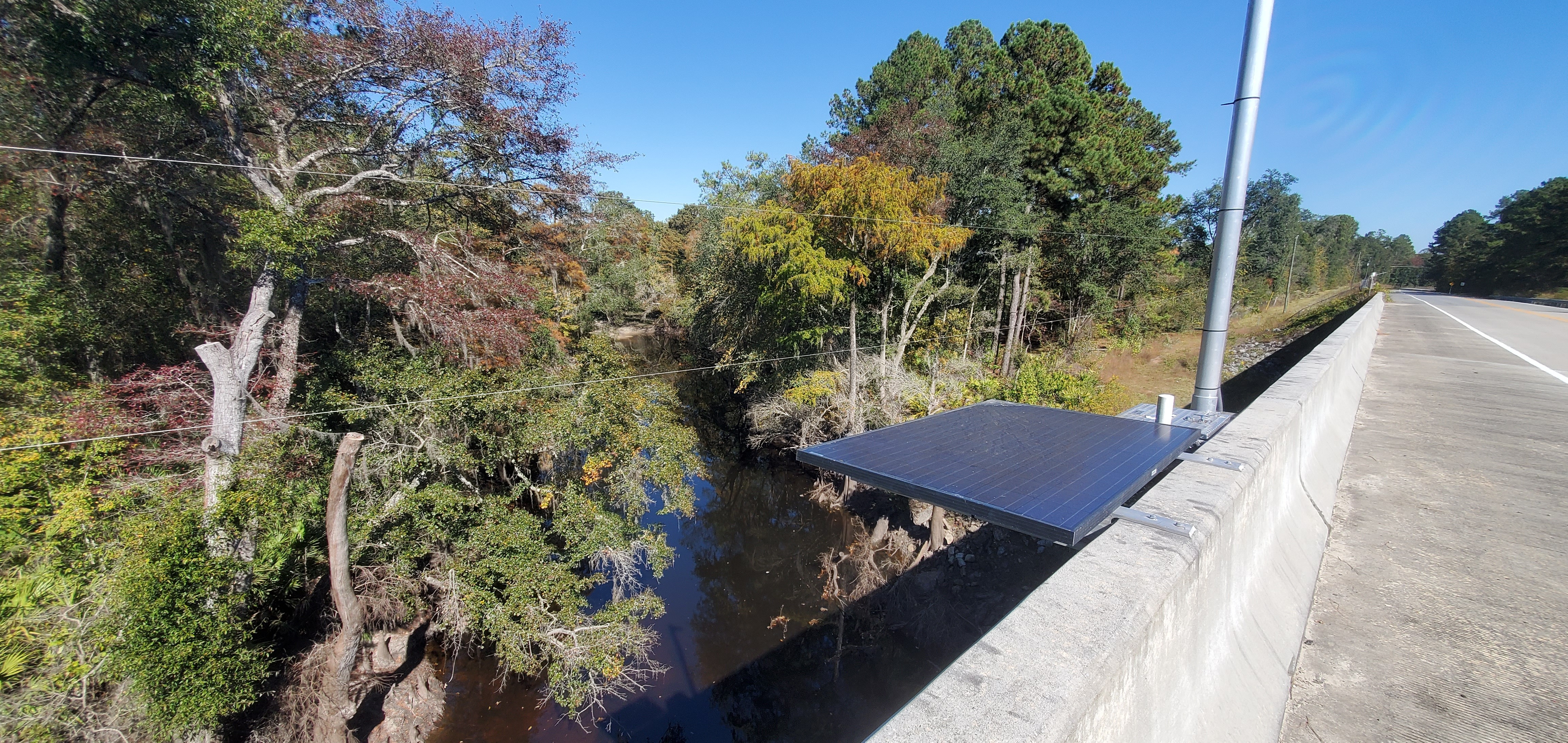 Upstream from Skipper Bridge and USGS Gauge, 14:49:27, 30.9488436, -83.2718963