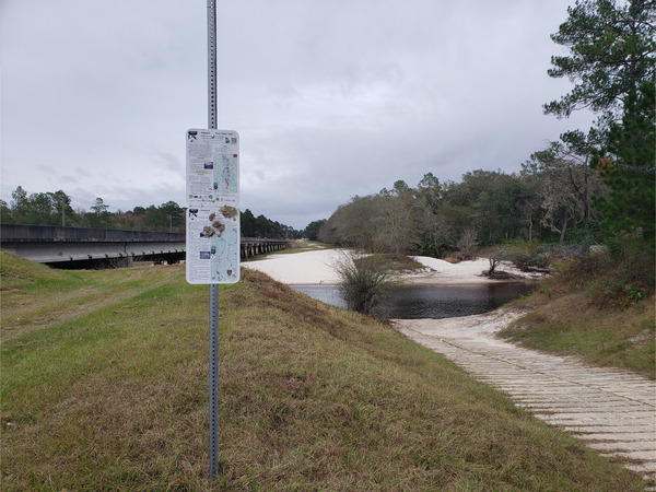 [Lakeland Boat Ramp, Alapaha River @ GA 122 2022-11-10]