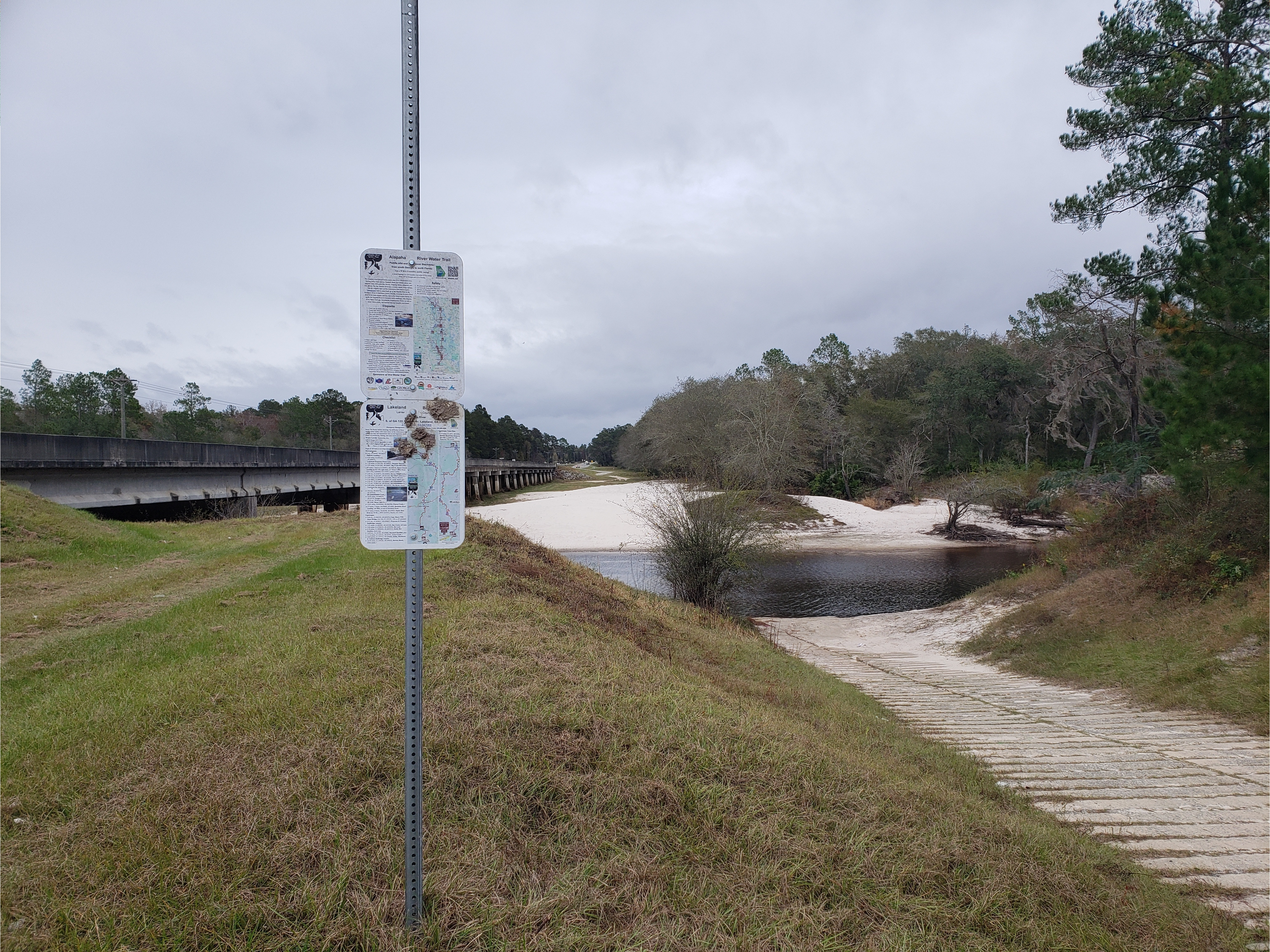 Lakeland Boat Ramp, Alapaha River @ GA 122 2022-11-10