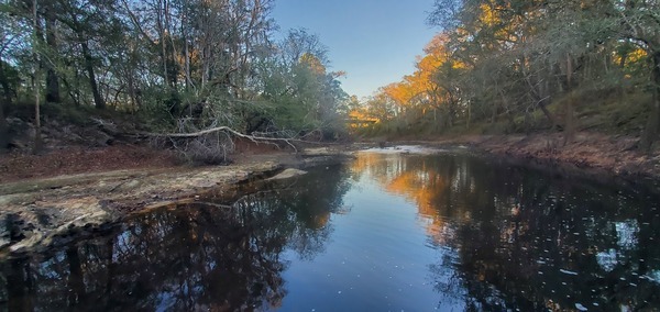 Upstream, Little River, Troupville Boat Ramp, 2022-11-13 17:07:00, 30.8515406, -83.3476540