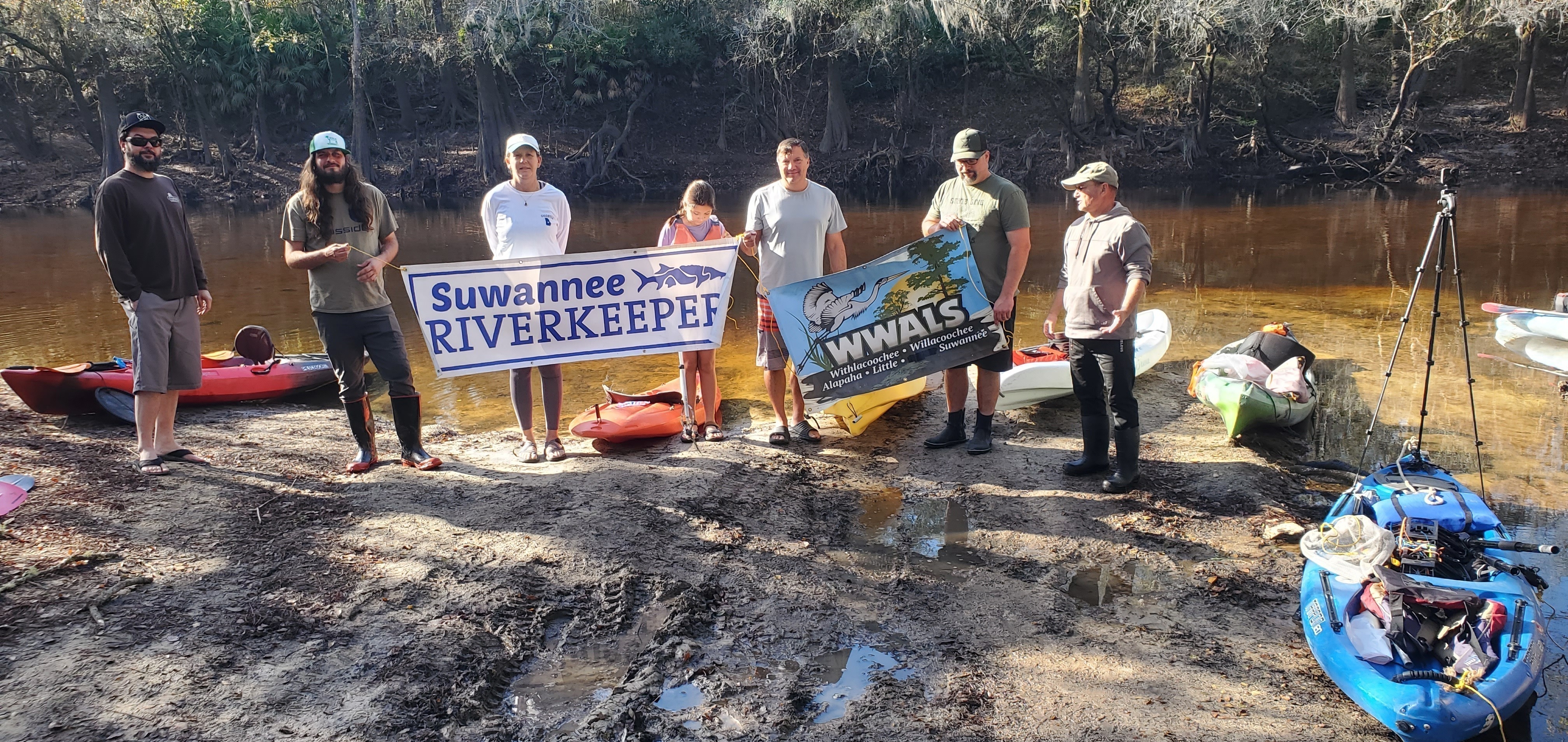 Banners: Jordan Graham, Will Hart, Maureen Metzler, Eliza McKenzie, Quen Metzler, Bobby McKenzie, Russell Allen McBride, jsq kayak with GOPRO360, 10:13:11, 30.7121056, -83.4556116