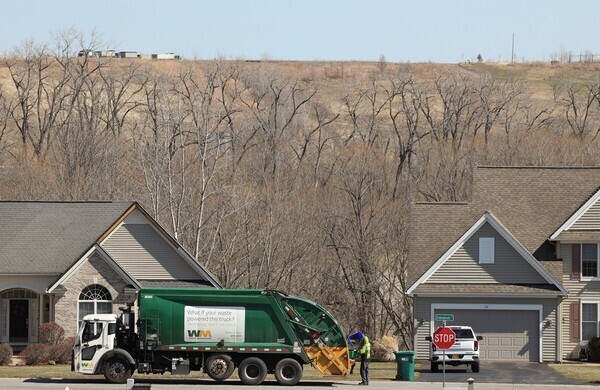 [High Acres Landfill, Rochester, NY. Photo: Max Schulte]