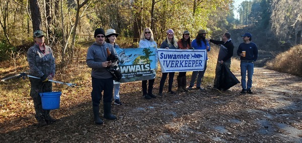 [Banners at Statenville Boat Ramp s. Russell]