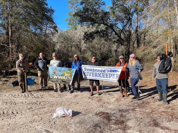 [Banners at Sasser Landing w. Amy --Amy Meyers]