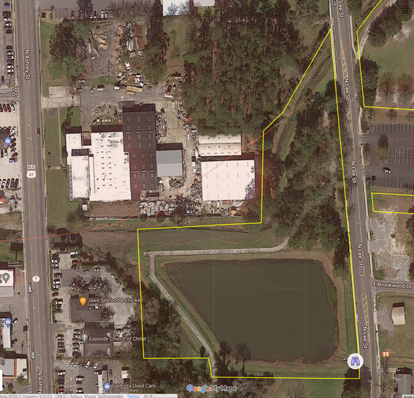 [Map: Lee Street Detention Pond Trash Trap in WLRWT]