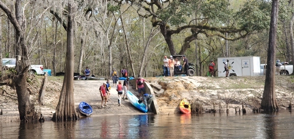 [All on land at Paul Deloach Private Boat Ramp, 11:17:21, 30.8378310, -83.3702900]