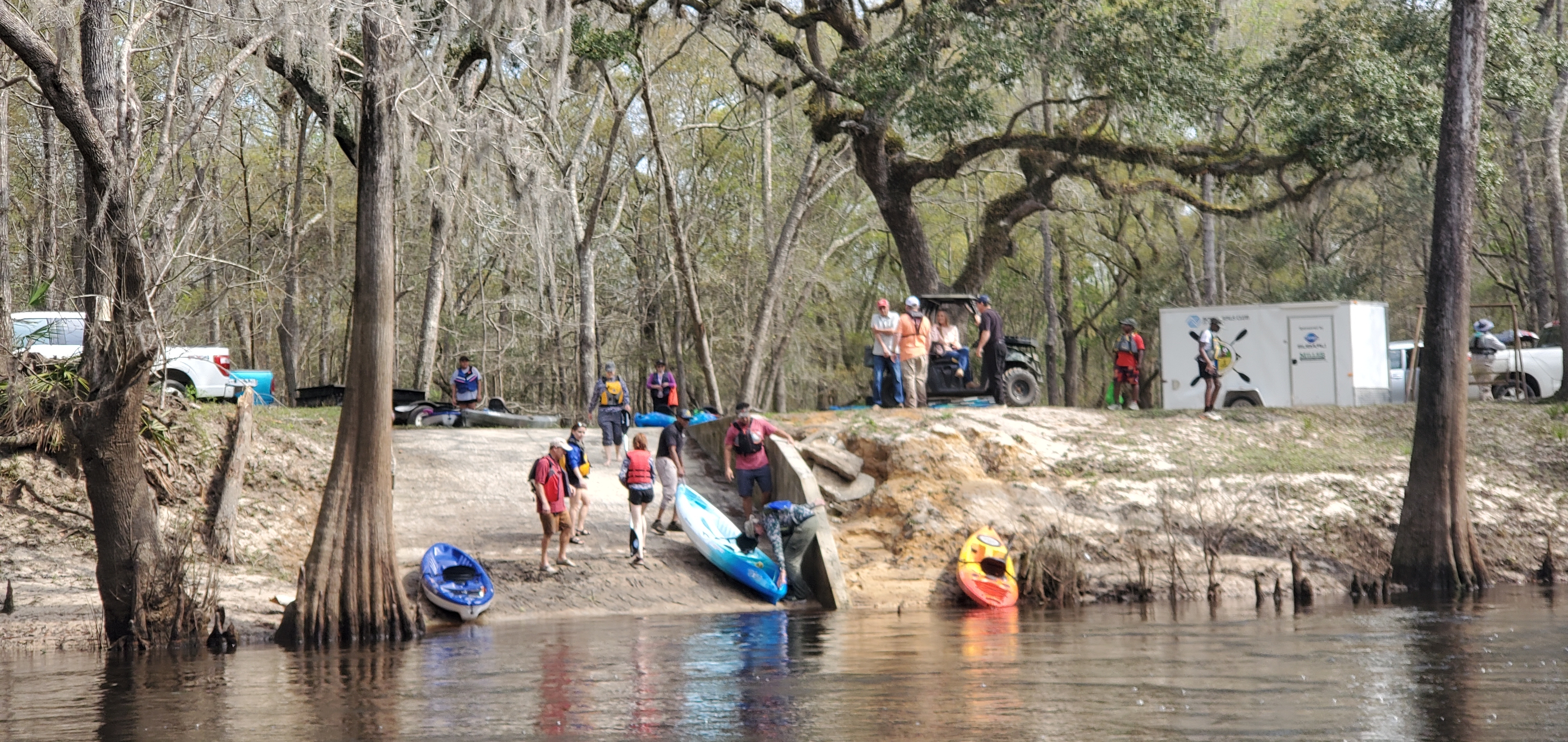 All on land at Paul Deloach Private Boat Ramp, 11:17:21, 30.8378310, -83.3702900