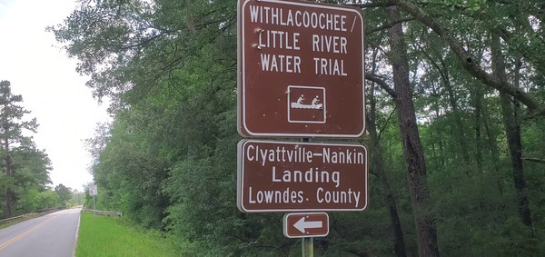 Road signs, Clyattville-Nankin Boat Ramp, 30.675192, -83.394143