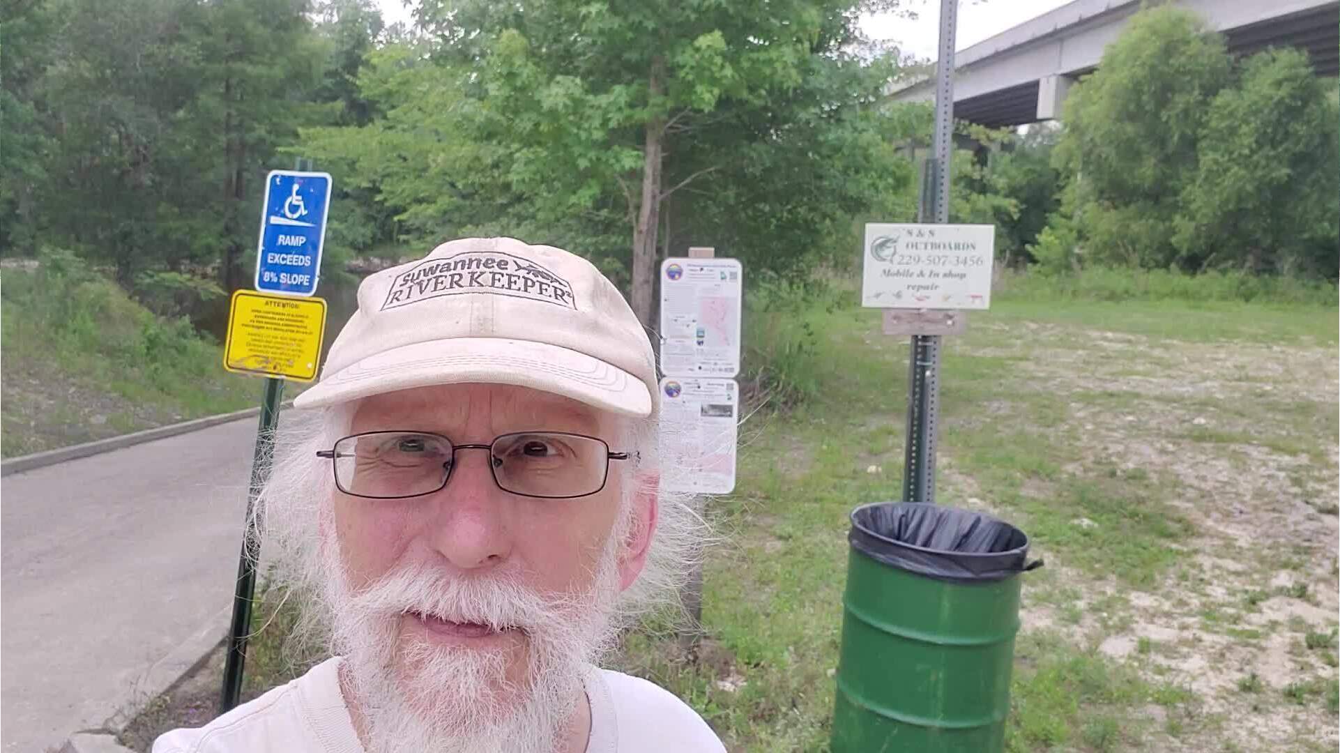 Signs, State Line Boat Ramp, Withlacoochee River, 2023:06:08 12:26:29, 30.6358524, -83.3109628 (27M)