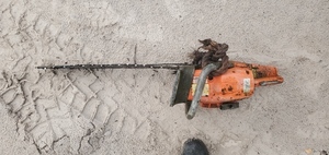 [Top view, retrieved chainsaw, 17:45:27, 30.6820610, -82.5601590]