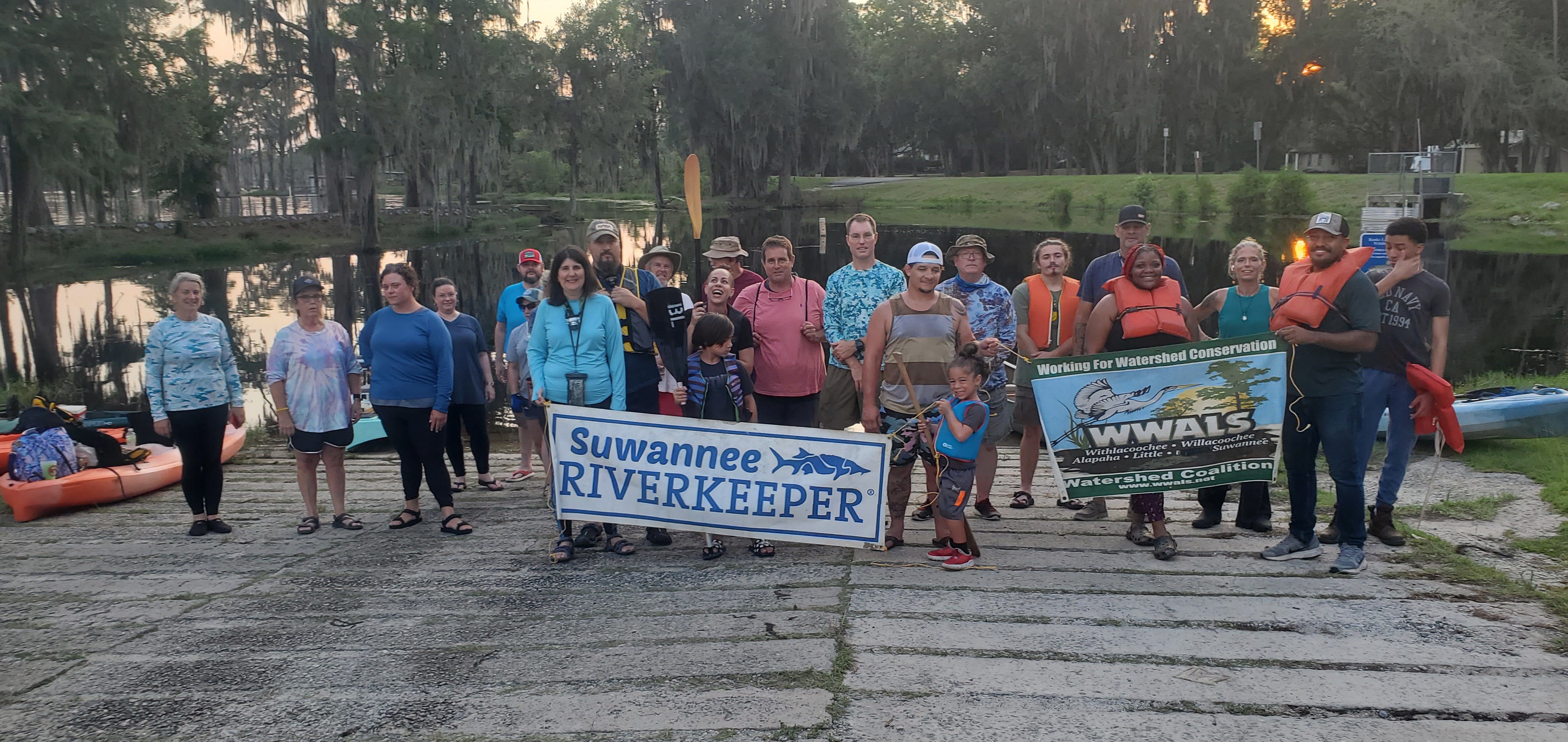 Banners at Banks Lake