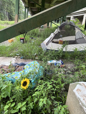 [Tent and Trash, US 41 Landing, Withlacoochee River @ North Valdosta Road 2023-07-28]