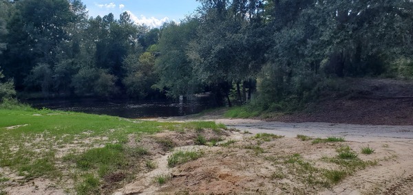 [Nankin Boat Ramp, Withlacoochee River @ Clyattville-Nankin Road 2023-08-03]