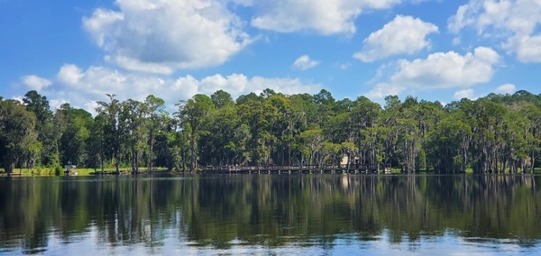 Fishing pier