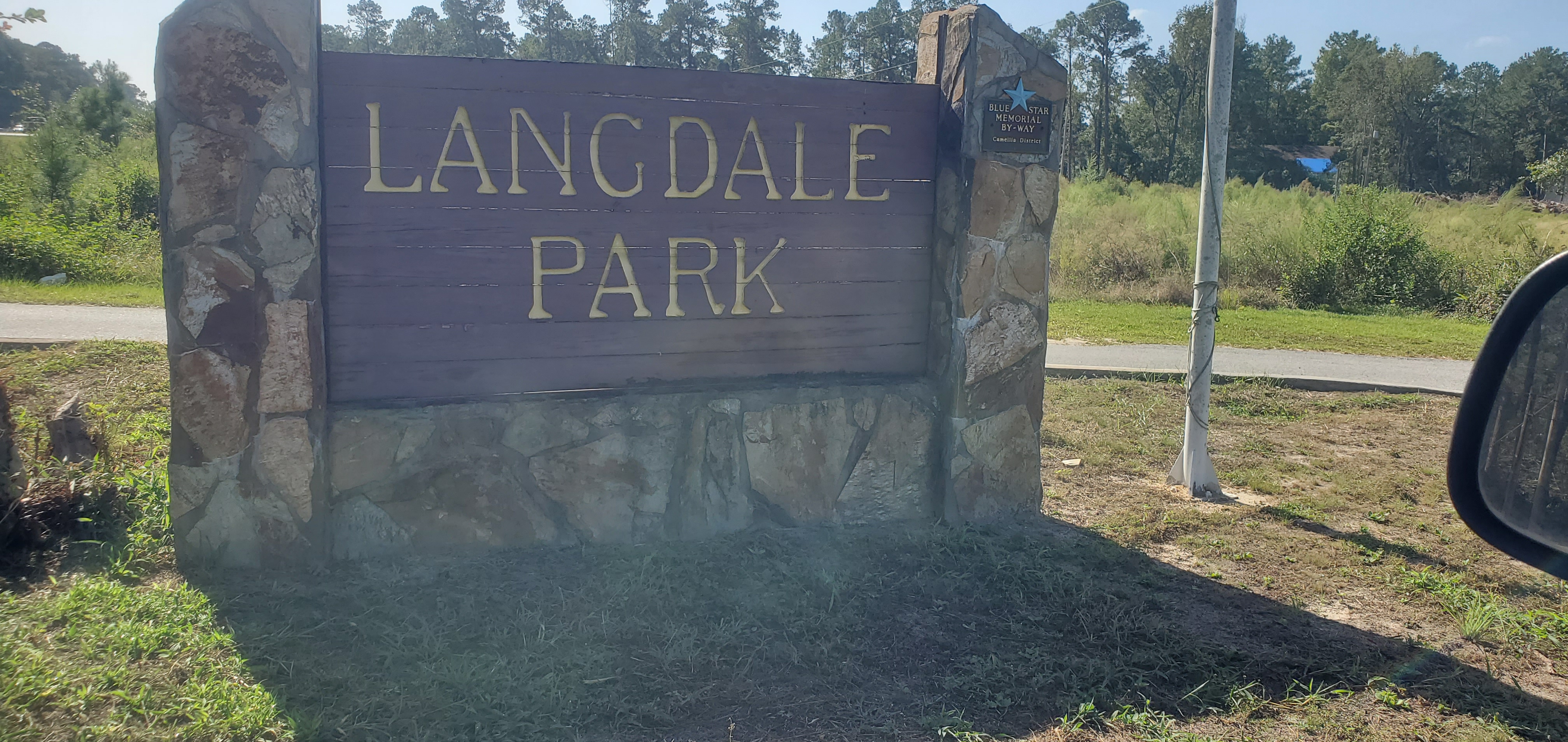 Sign context, Langdale Park @ Hyta Mederer Drive, Withlacoochee River 2023-10-05