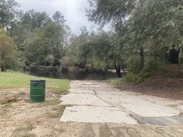 [Nankin Boat Ramp, Withlacoochee River @ Clyattville-Nankin Road 2023-10-12]