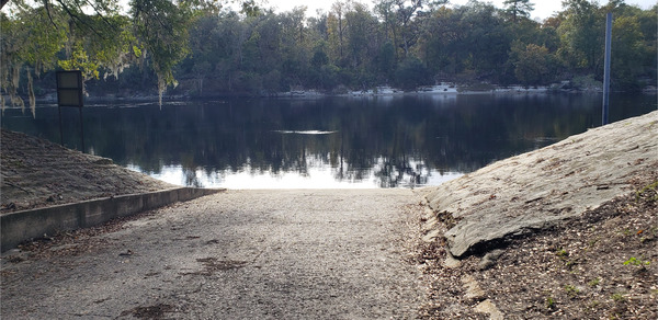 [Ivey Memorial Park Ramp, Suwannee River @ US 27 2023-10-26]