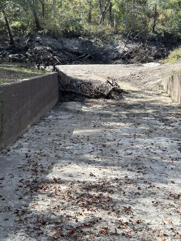 [Langdale Park Boat Ramp, Withlacoochee River @ North Valdosta Road 2023-10-26]