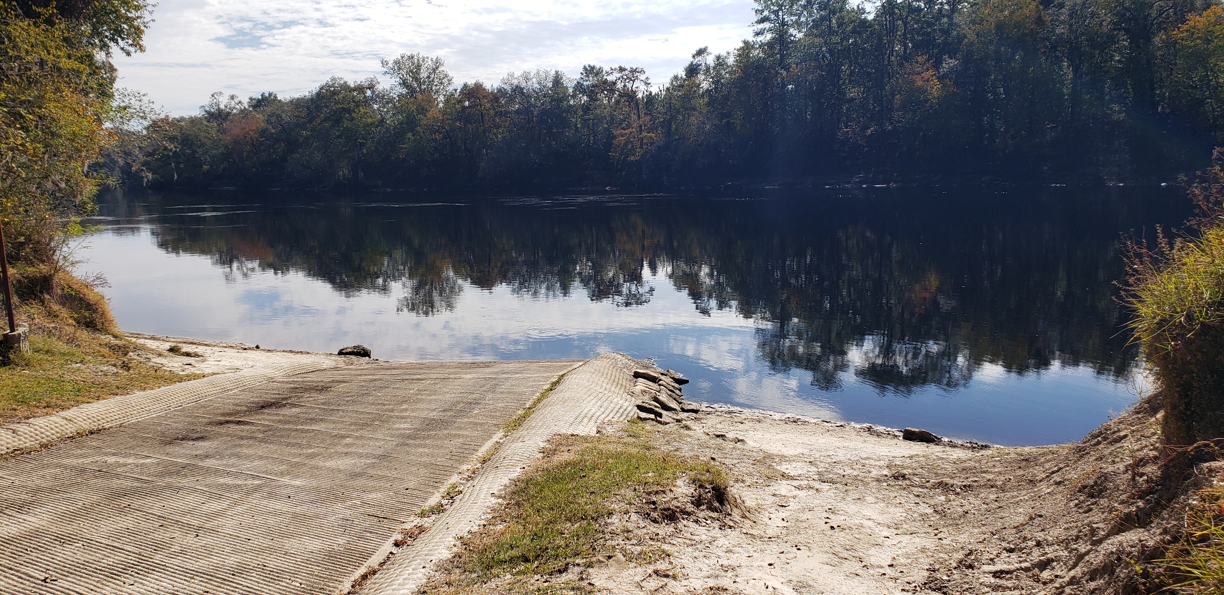 Royal Springs Ramp, Suwannee River @ 157 Drive 2023-11-09