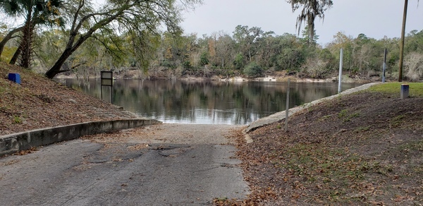 [Ivey Memorial Park Ramp, Suwannee River @ US 27 2023-12-14]