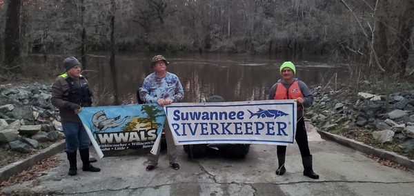 Phil Hubbard, Shawn O'Connor, Russell Allen McBride, as the sun sets on Troupville Boat Ramp, 18:33:10, 30.8513893, -83.3474210