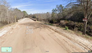 [Vickers Warrior Creek Bridge in Google Streetview]