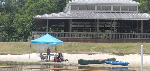 Beach tent and pavilion, 12:10:42