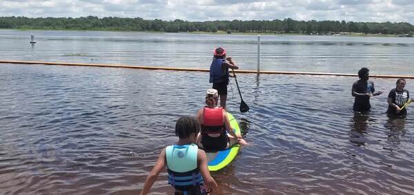 [Movie: First child on the paddleboard, 12:48:52]