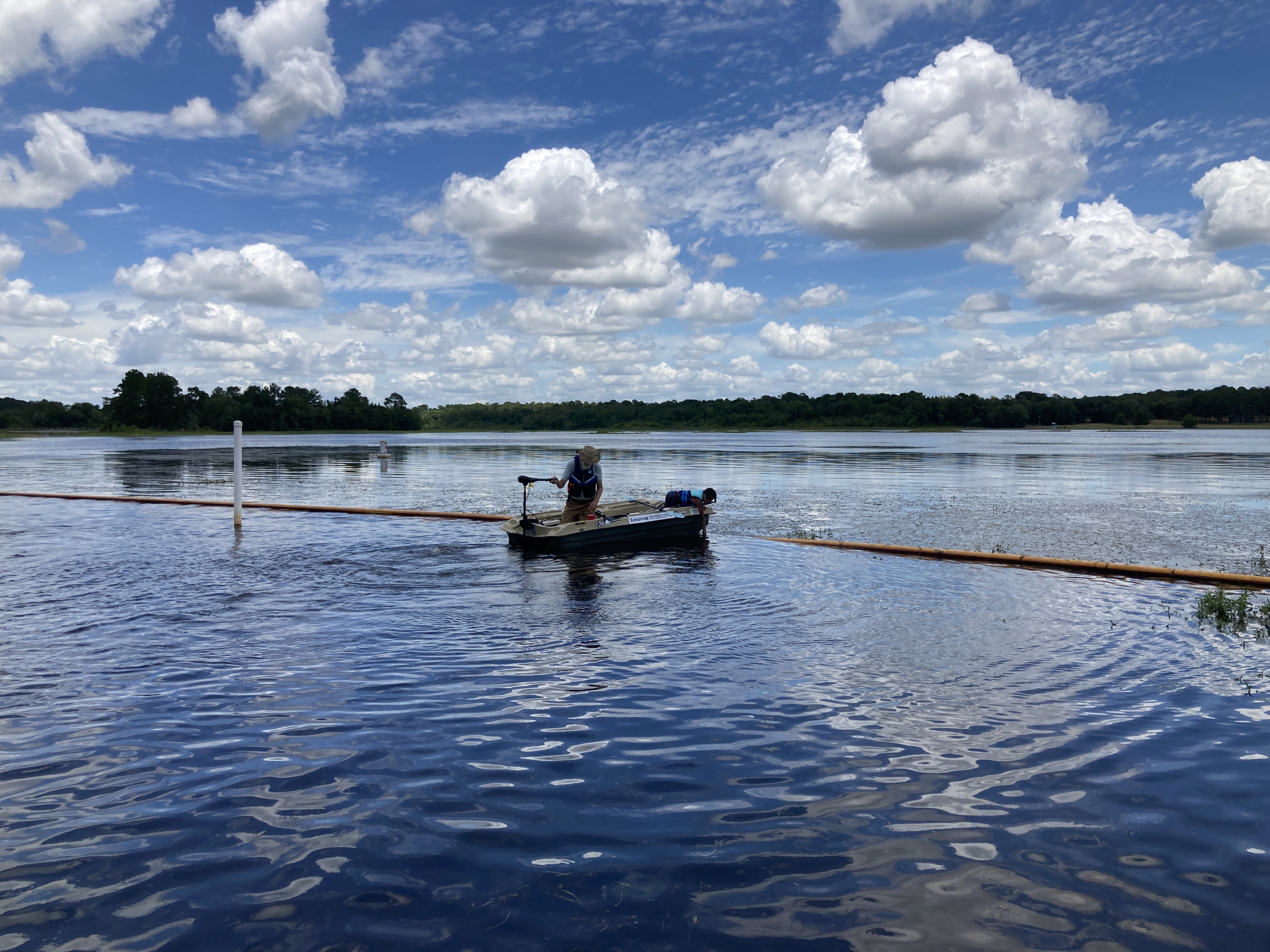 Trolling motor, 13:39:50 --Gretchen Quarterman