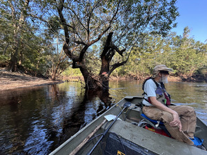 [Heading upstream from Little River Confluence Signs --Quen Metzler, 08:56:16, 30.8468972, -83.3475889]