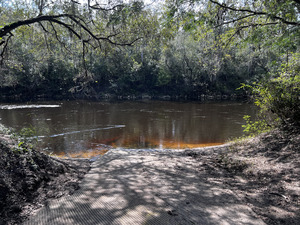 [Closeup, Allen Ramp, Withlacoochee River @ 2726 SW 64th Way Jasper, FL 32052 2024-09-18]