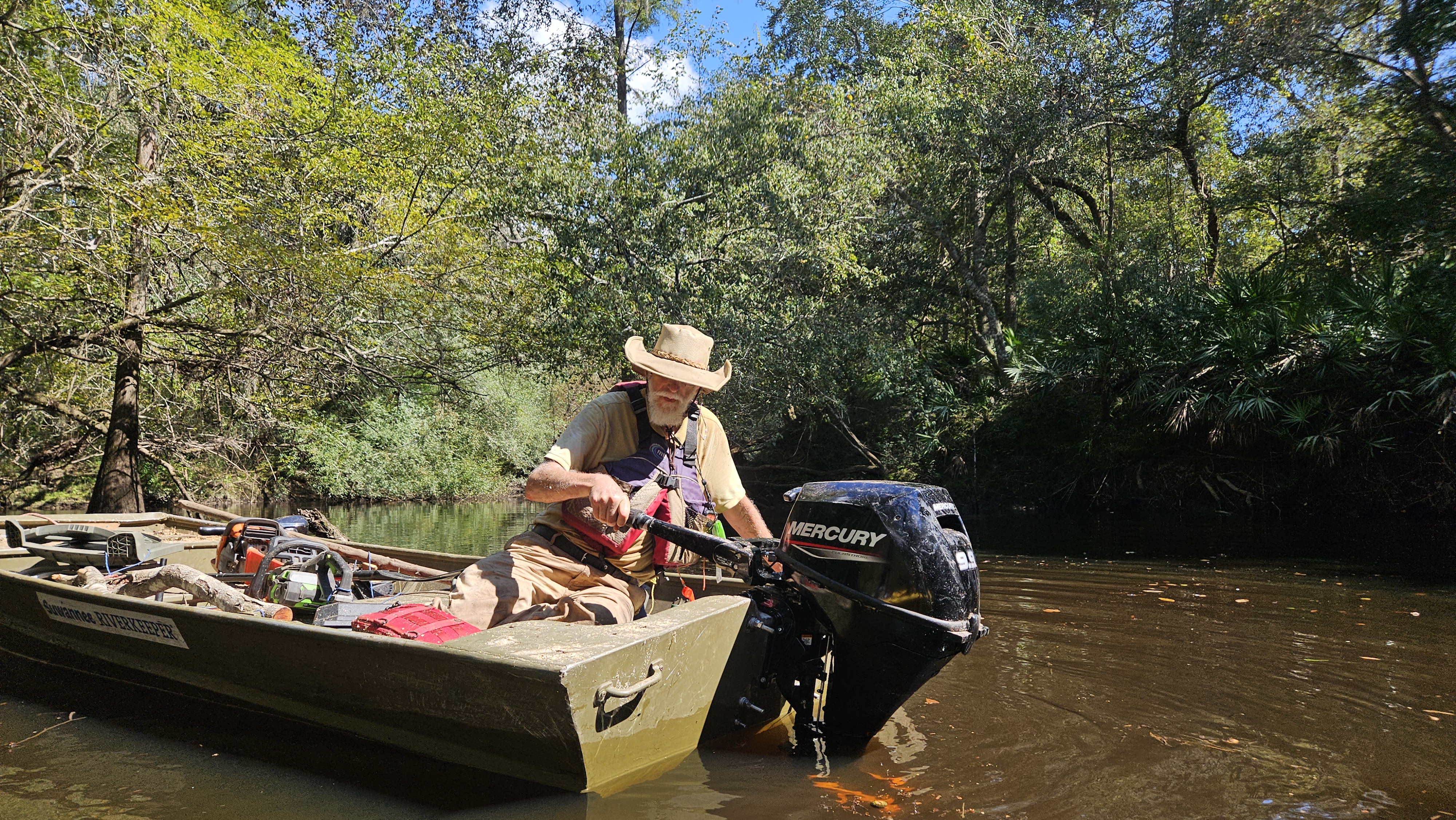 jsq restarting outboard --Darlene Eanes Ray, 15:23:28, 31.1965694, -83.5202249