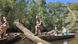 [Tommy's turn at Lower Flat Ford Deadfall --Darlene Eanes Ray, 11:58:40, 31.2121964, -83.5114248]