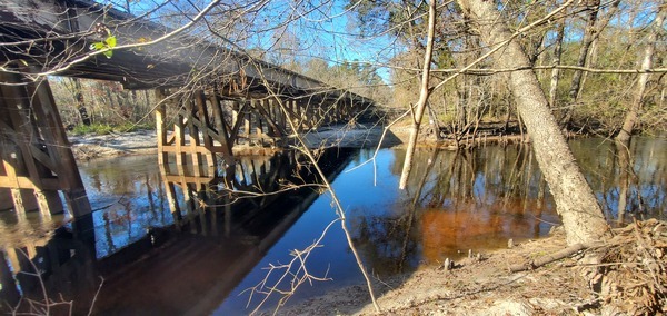 [Norfolk Southern Railroad Trestle, Withlacoochee River below Sugar Creek, 13:59:38, 30.8631749, -83.3217410]