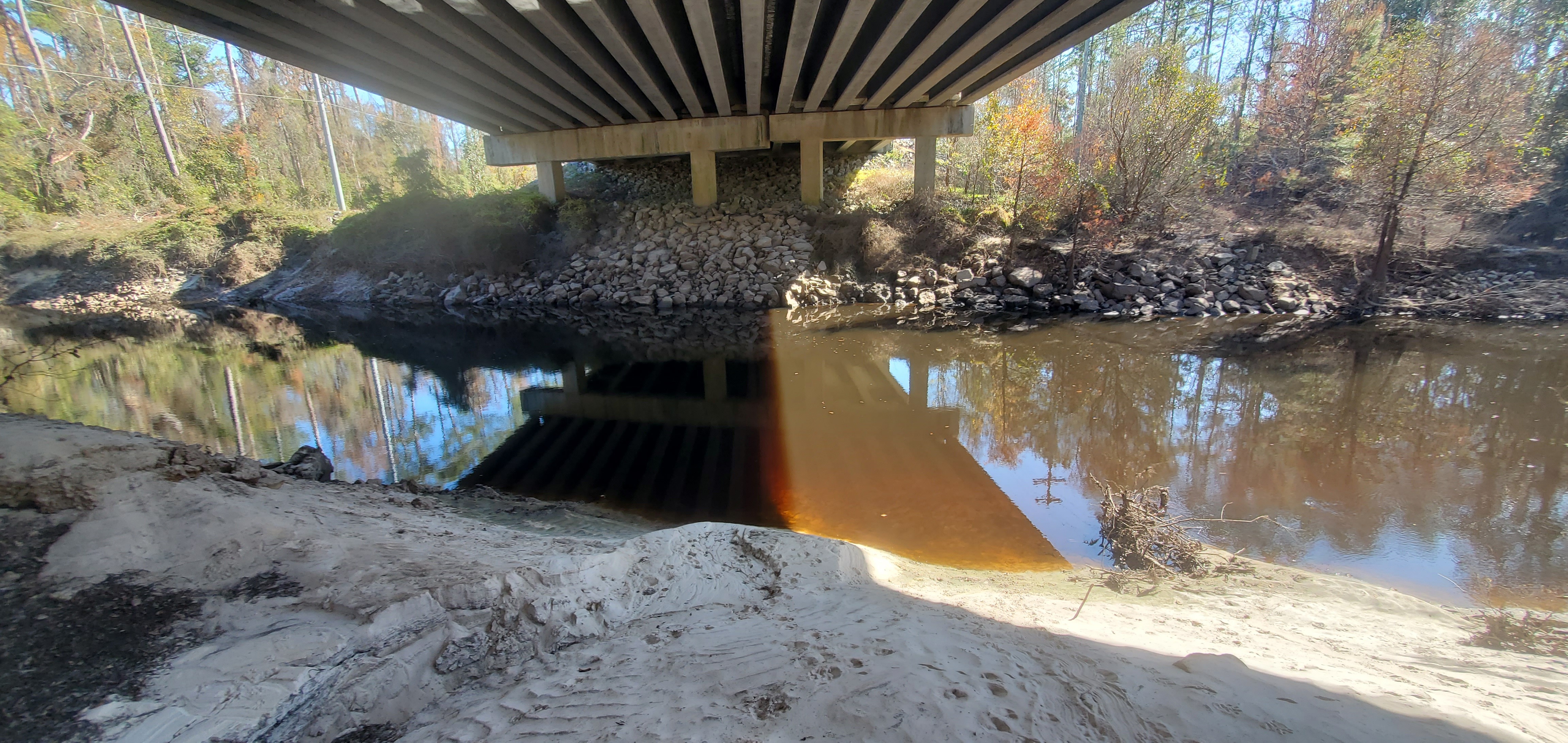 Under GA 133 Bridge, Withlacoochee River, 12:47:56, 30.8502519, -83.3400387