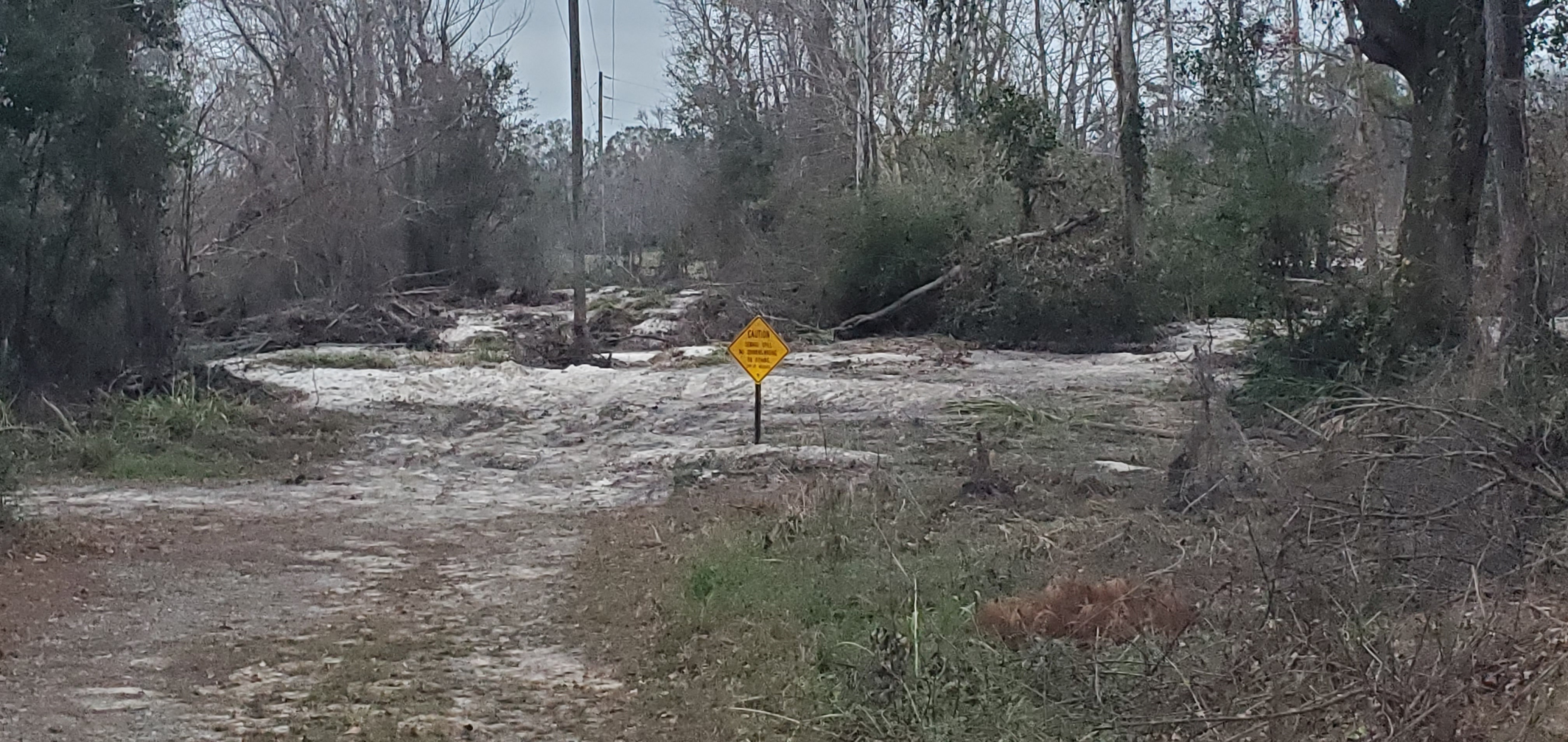 Sewage Spill Sign, Sugar Creek @ WaterGoat 2024-12-26