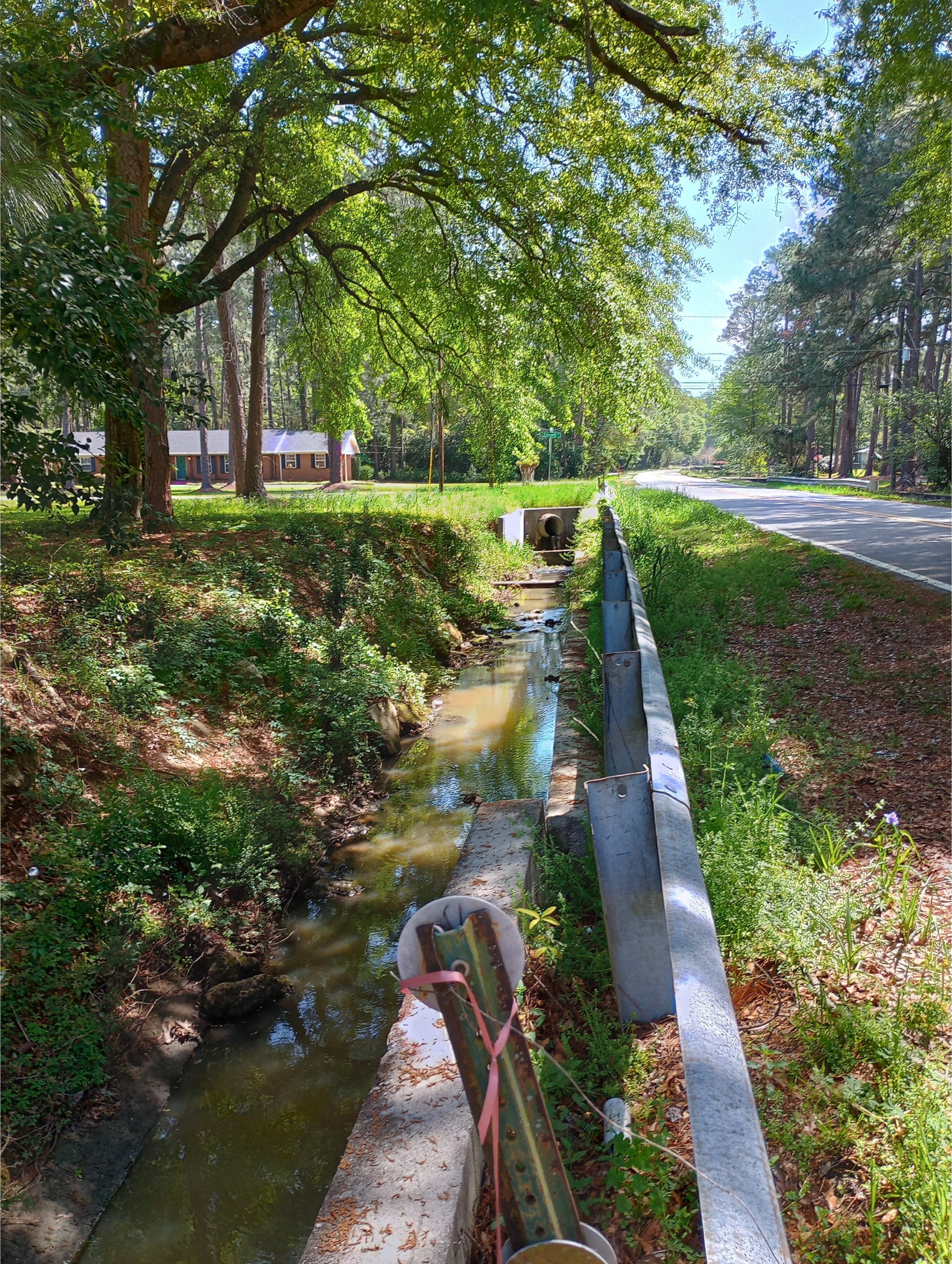 18th Street Eastbound, Tifton, GA, New River of Withlacoochee @ 18th Street 2025-04-02, 2025:04:02 12:05:44, 31.4712295, -83.5176849