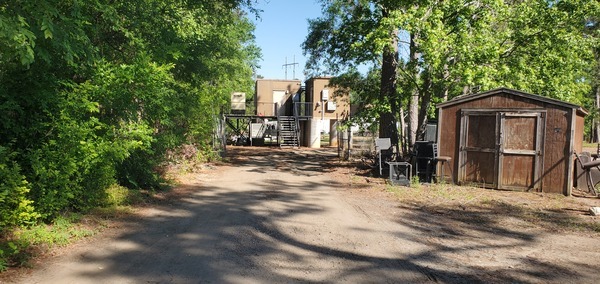 Another view of CITI Towers equipment, 10:15:44, 30.8606015, -83.3190150