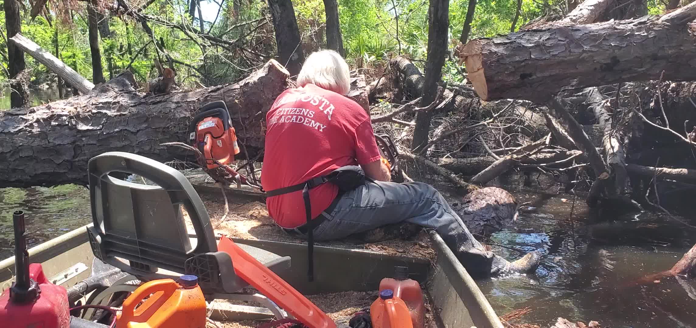 Movie: And the Husqvarna is unstuck, 13:33:38, 30.8666324, -83.3206750 (31M)