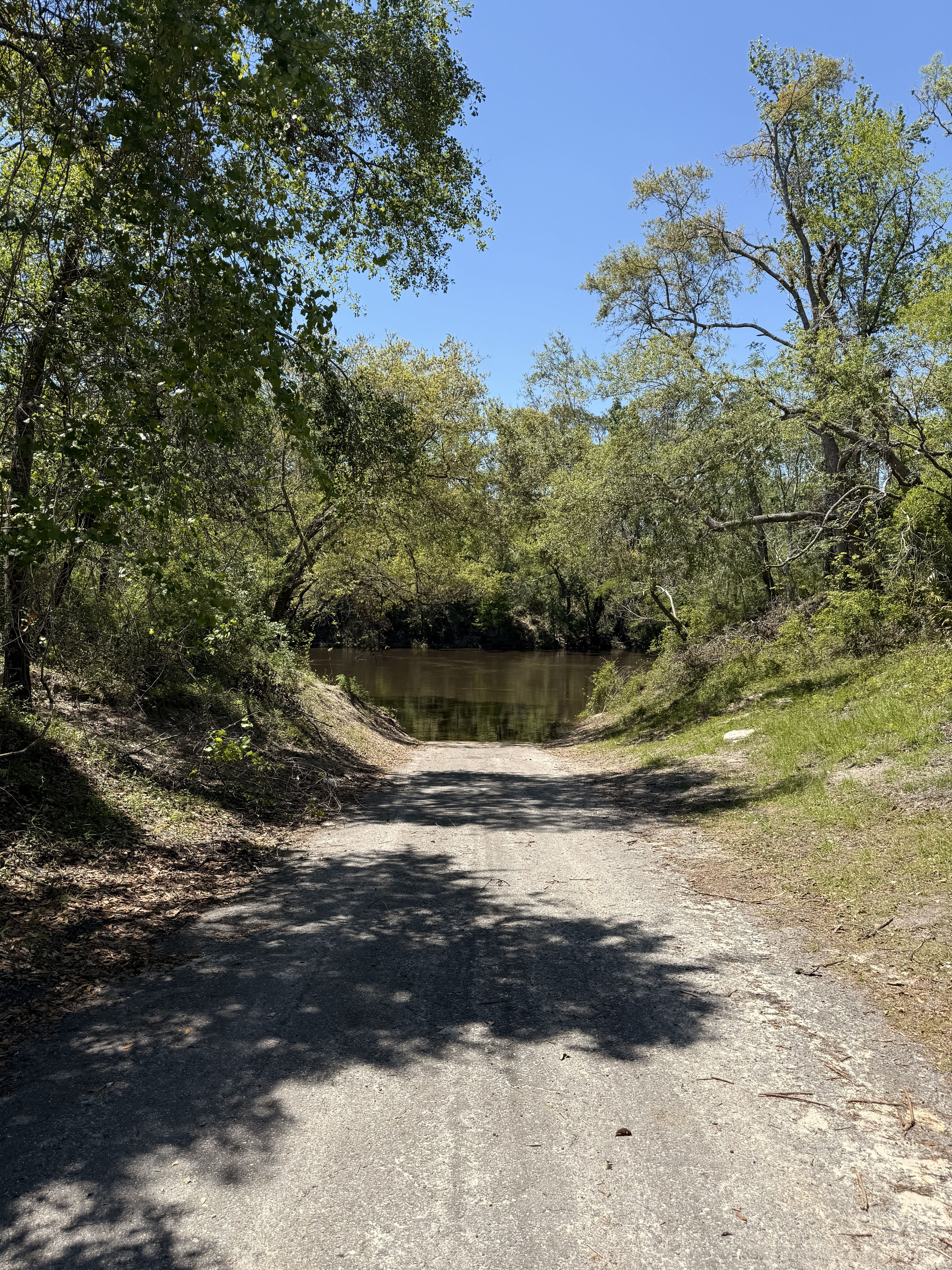 Allen Ramp, Withlacoochee River @ 2726 SW 64th Way Jasper, FL 32052 2025-04-16, 2025:04:16 14:10:17, 30.5011667, -83.2420667