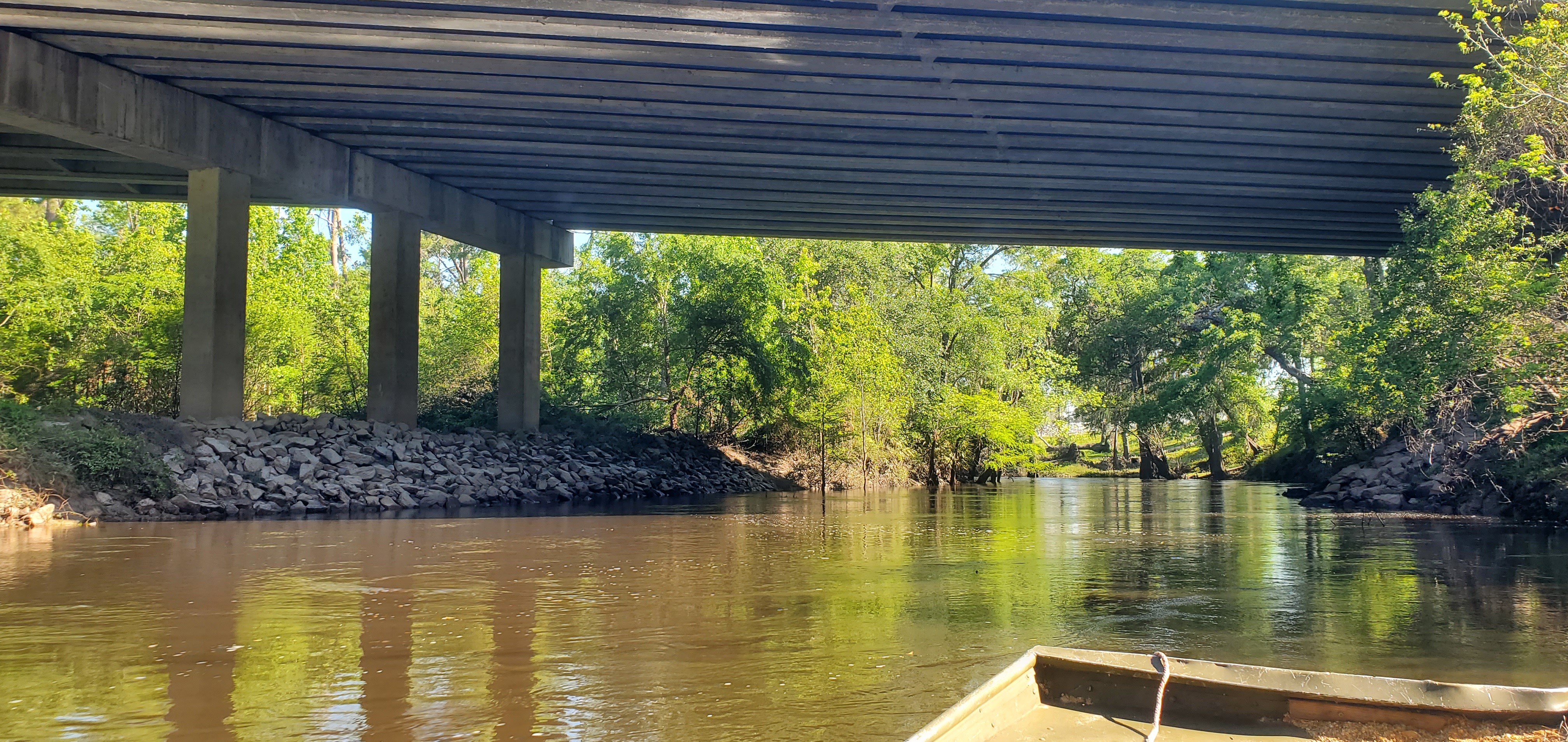 Valdosta State Prison fence Under Troup Bridge, GA 133, Little River, 10:03:28, 30.8526122, -83.3468811