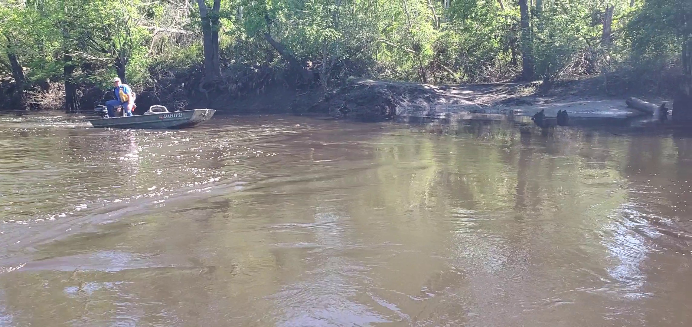 Movie: Little River Confluence, 10:24:07, 30.8472051, -83.3477442 (64M)