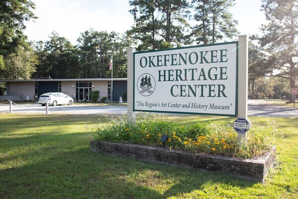[Okefenokee Heritage Center sign]