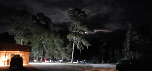 [Moon over Banks Lake Outdoors 2023-05-05]