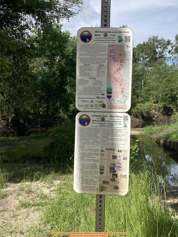 [Signs, Langdale Park Boat Ramp, Withlacoochee River @ North Valdosta Road, 2025-06-19 --Cindy Vedas for WWALS]