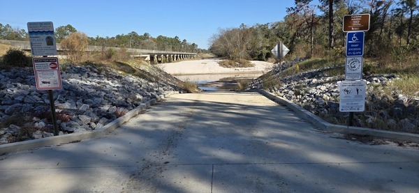[Lakeland Boat Ramp, 2025:11:12 14:18:51, 31.0456630, -83.0441005 --jsq for WWALS]