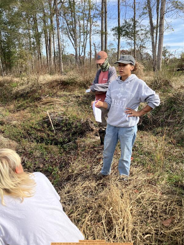 [Student asking a question, 2025:11:21 11:03:44, 31.3894722, -83.2175611 --Gretchen Quarterman for WWALS]