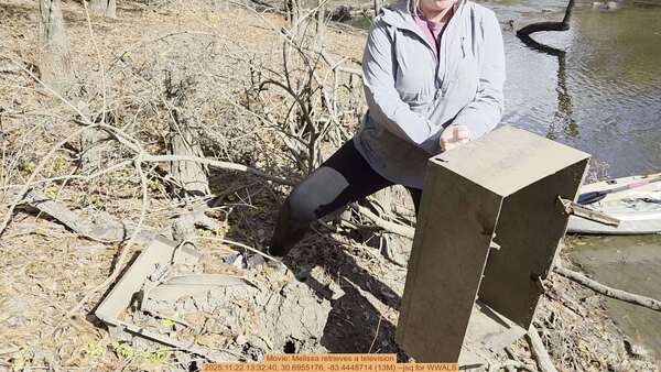 Movie: Melissa retrieves a television, 2025:11:22 13:32:40, 30.6955176, -83.4448714 (13M) --jsq for WWALS